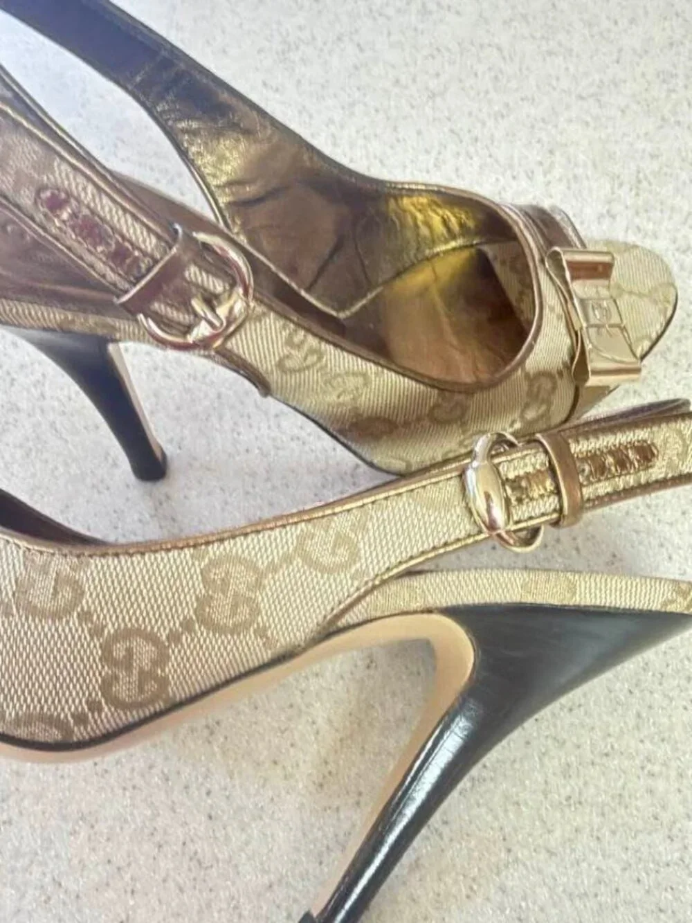 Auth. Gucci Monogram Shoes Size 6B Made in Italy